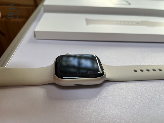 Apple Watch Series 7 45mm Starlight