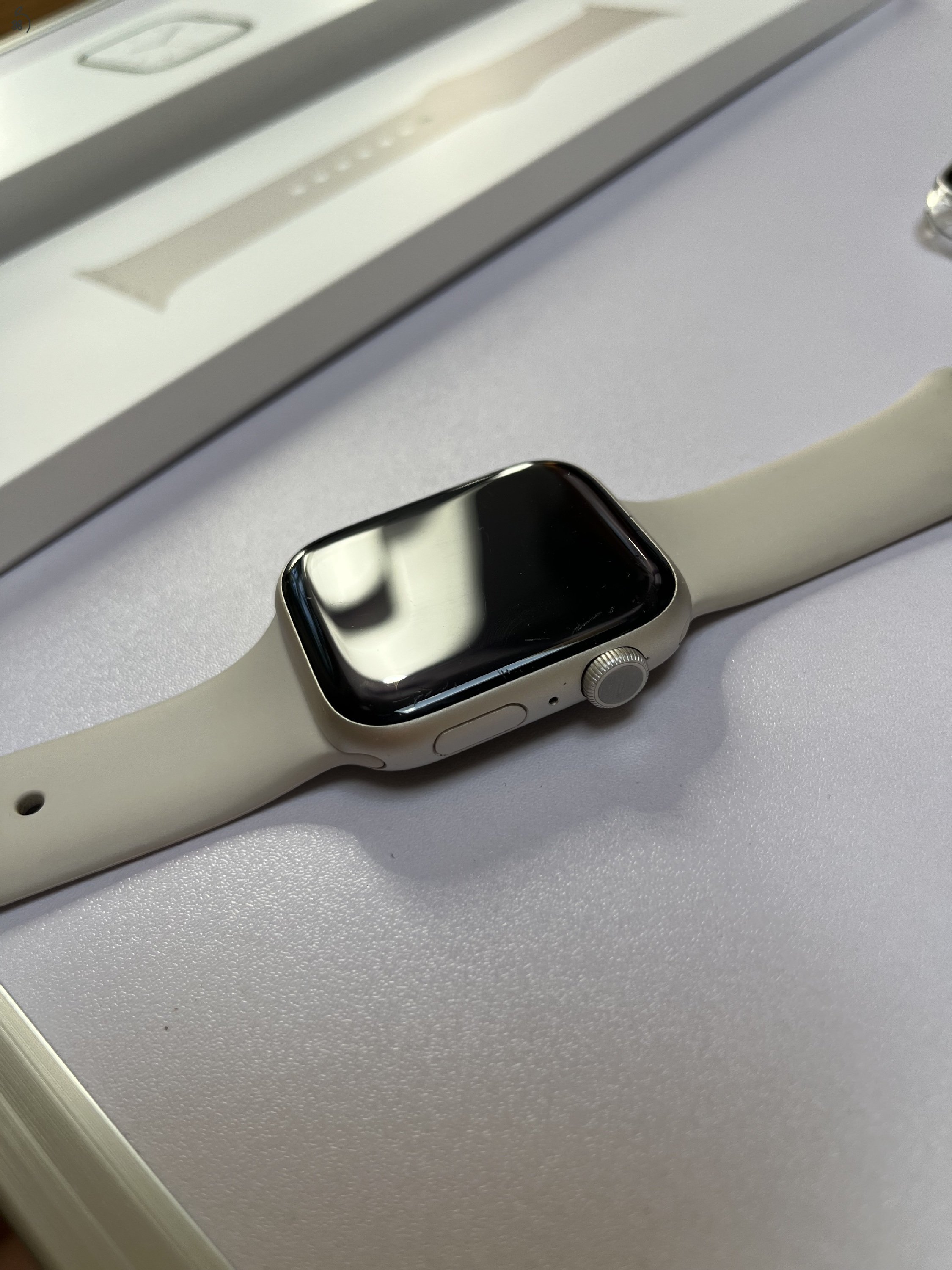 Apple Watch Series 7 45mm Starlight