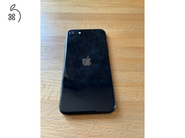 iPhone SE 2022 64GB Új akkumulátorral eladó