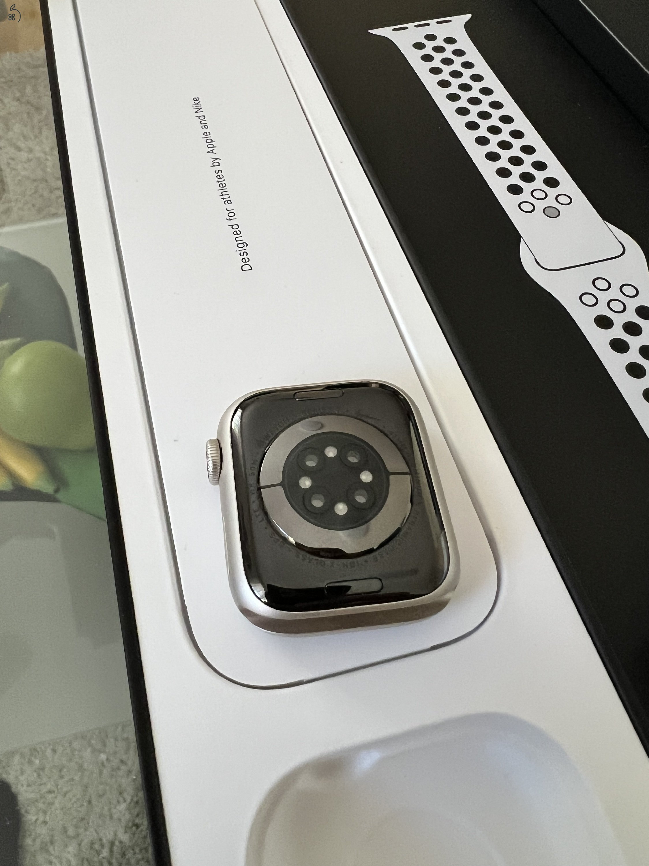 Apple Watch Nike Series 7 Cellular