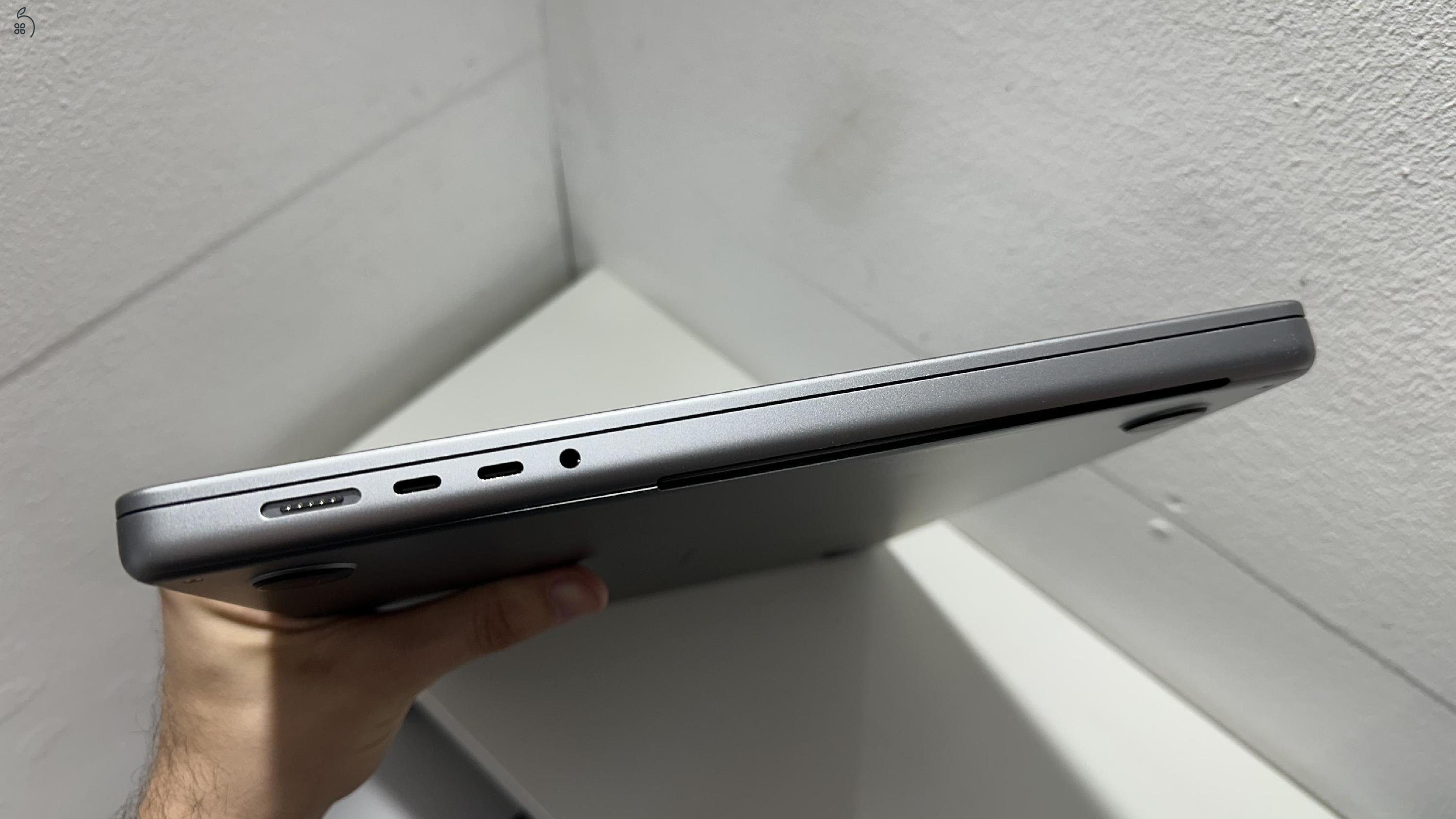Macbook Pro 16
