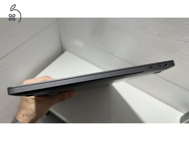 Macbook Pro 16