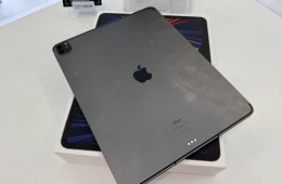 iPad Pro M1 12.9