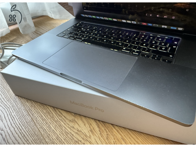 Macbook Pro 16