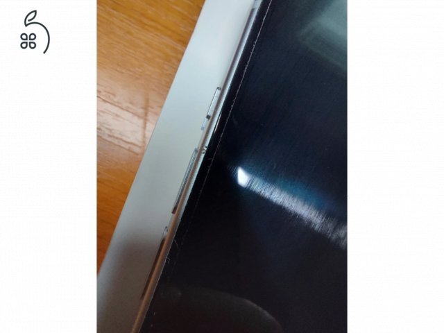 IPhone 15,128gb,kártyafüggetlen