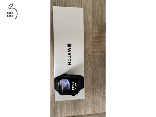 Apple Watch SE (2024)