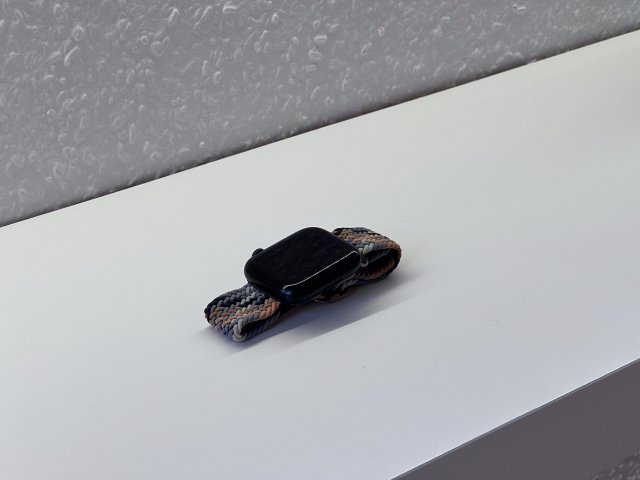 Apple Watch S7 Midnight CEL 45MM 2 ÉV Garanciával Számlával