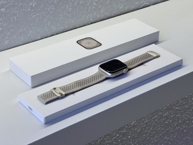 Apple Watch S8 Starlight 45MM 2 ÉV Garanciával Számláva