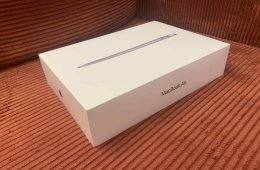 MacBook Air 13