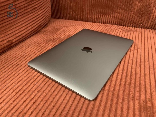 MacBook Air 13