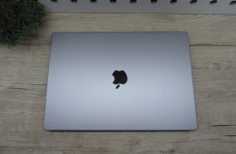  Apple Macbook 16 M1 Pro - 2021 - Használt, megímélt állapot - 32 Gb RAM - 500 Gb SSD - 3 hónap garancia 