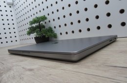  Apple Macbook 16 M1 Pro - 2021 - Használt, megímélt állapot - 32 Gb RAM - 500 Gb SSD - 3 hónap garancia 