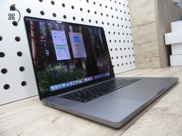  Apple Macbook 16 M1 Pro - 2021 - Használt, szép állapot - 32 Gb RAM - 500 Gb SSD - 3 hónap garancia - USA bill