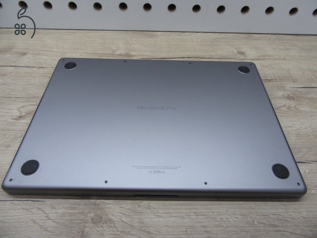  Apple Macbook 16 M1 Pro - 2021 - Használt, szép állapot - 32 Gb RAM - 500 Gb SSD - 3 hónap garancia - USA bill
