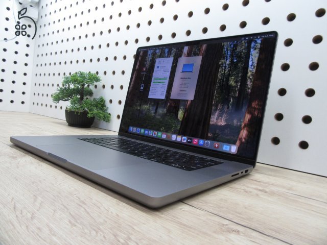  Apple Macbook 16 M1 Pro - 2021 - Használt, szép állapot - 32 Gb RAM - 500 Gb SSD - 3 hónap garancia - USA bill