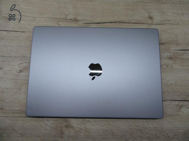  Apple Macbook 16 M1 Pro - 2021 - Használt, szép állapot - 32 Gb RAM - 500 Gb SSD - 3 hónap garancia - USA bill