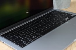 Apple Macbook Air 13