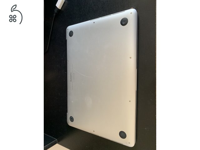 mid2014 Macbook pro 13 retina, 16 Gb ram, i5