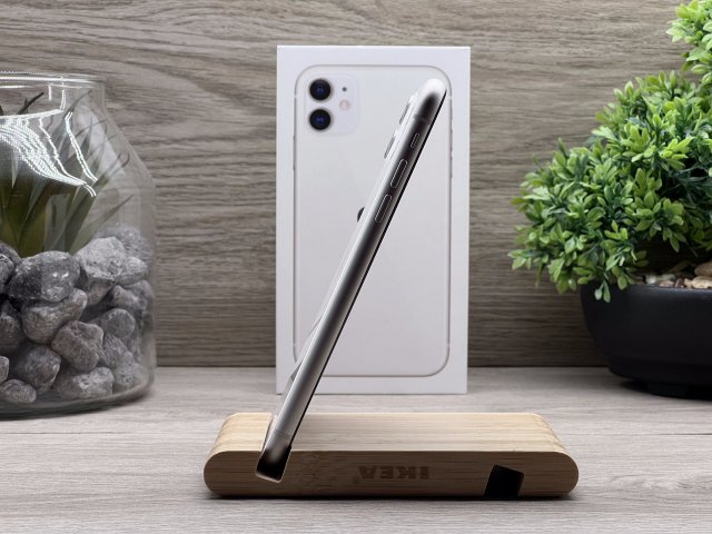 Hibátlan iPhone 11 White 64GB 2 ÉV Garanciával Számlával Aksi 98%