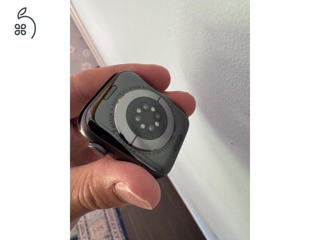 Apple watch series 6 bontattlan gyári töltővel
