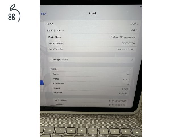 iPad Air 4 (64GB, WIFI, Space Gray, Akku 85%, ciklusok száma: 161)