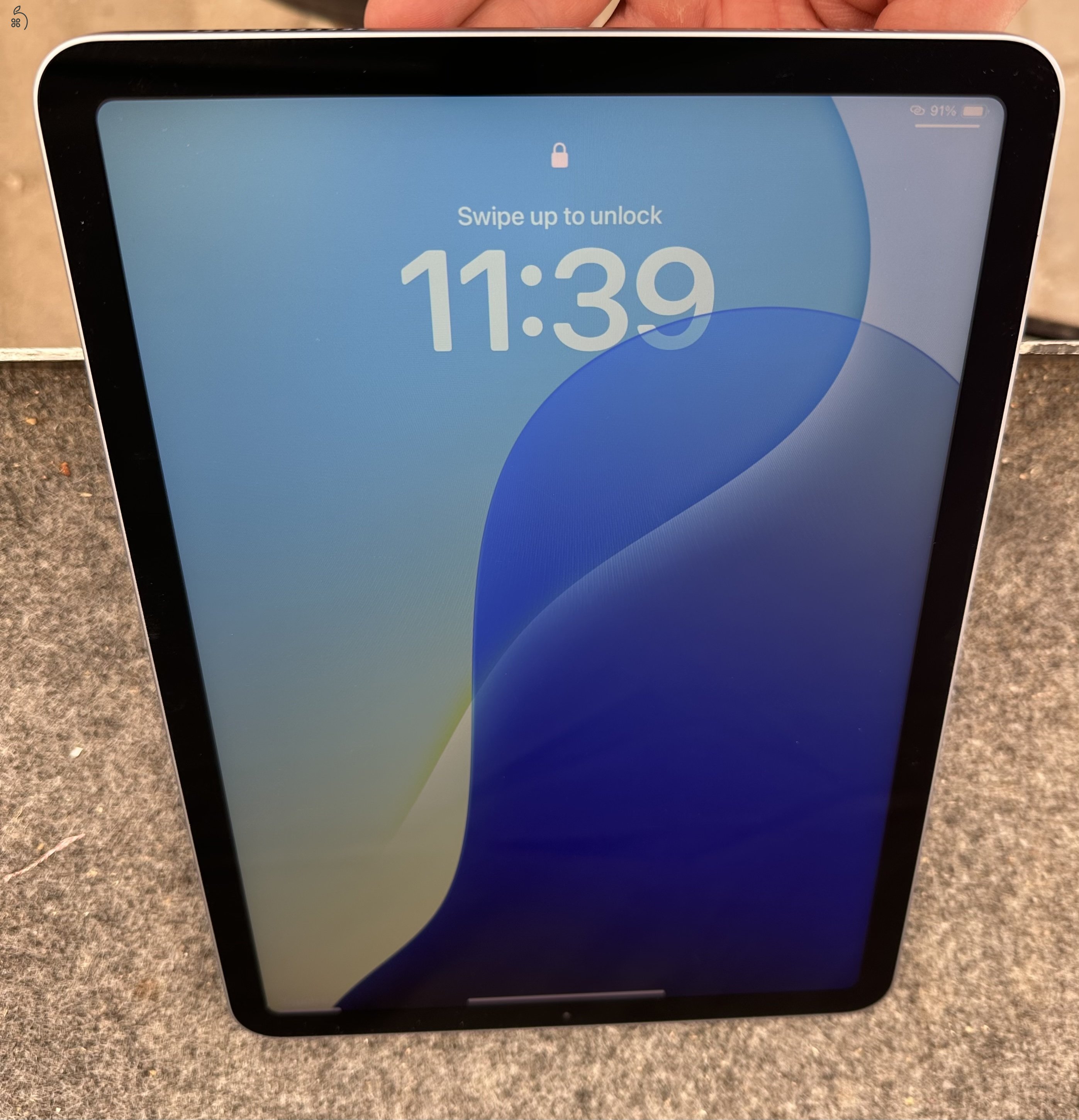 iPad Air 4 (64GB, WIFI, Space Gray, Akku 85%, ciklusok száma: 161)