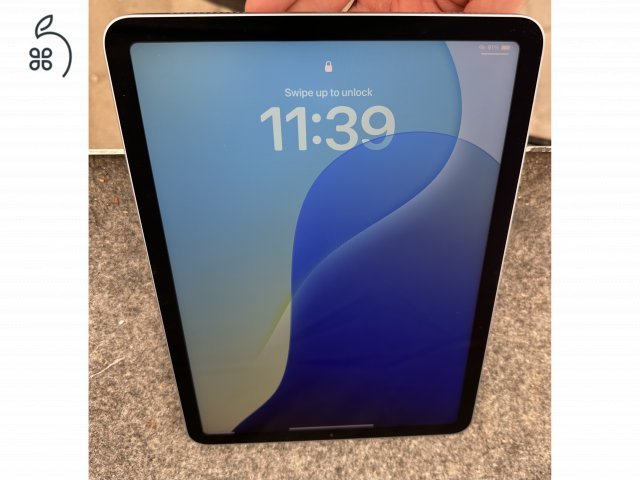 iPad Air 4 (64GB, WIFI, Space Gray, Akku 85%, ciklusok száma: 161)