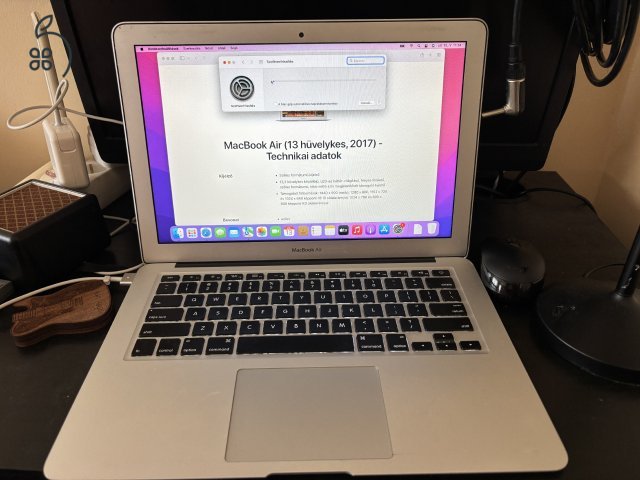MacBook Air 256B