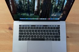 Macbook Pro 2019 i9 16 GB ram, 500 GB ssd