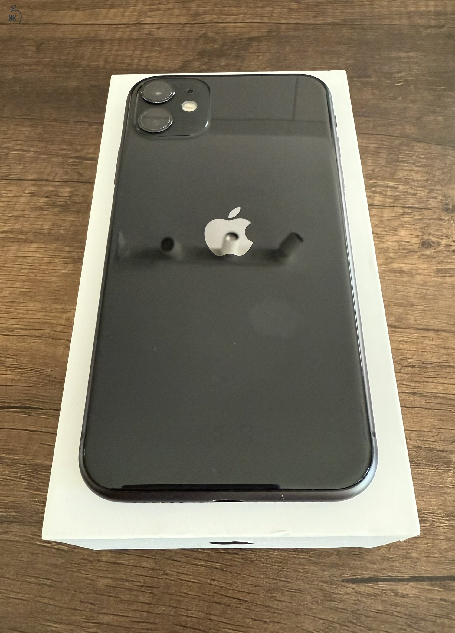 iPhone 11 (128GB, fekete)