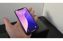 Eladó egy iPhone 11 Pro 64Gb model, kijelző + akksicserélt