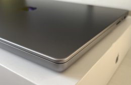 MacBook Pro 16