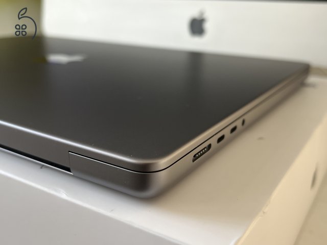 MacBook Pro 16
