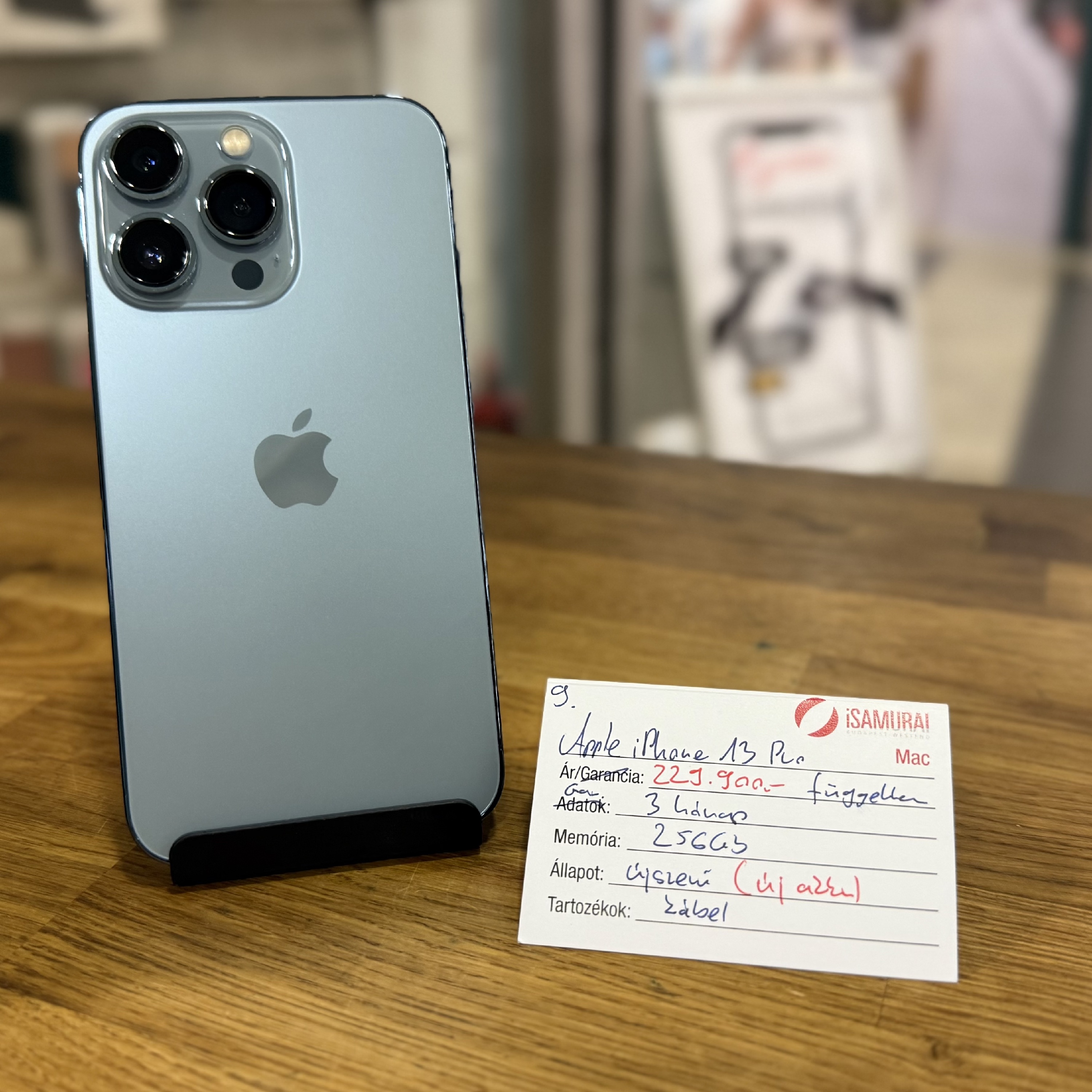 9. Apple iPhone 13 Pro - 256 GB - Sierra Blue - Új akku - Újszerű