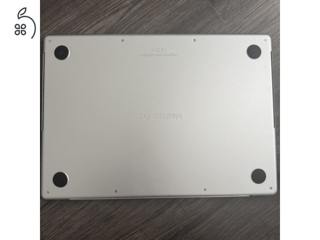 MacBook Pro 14