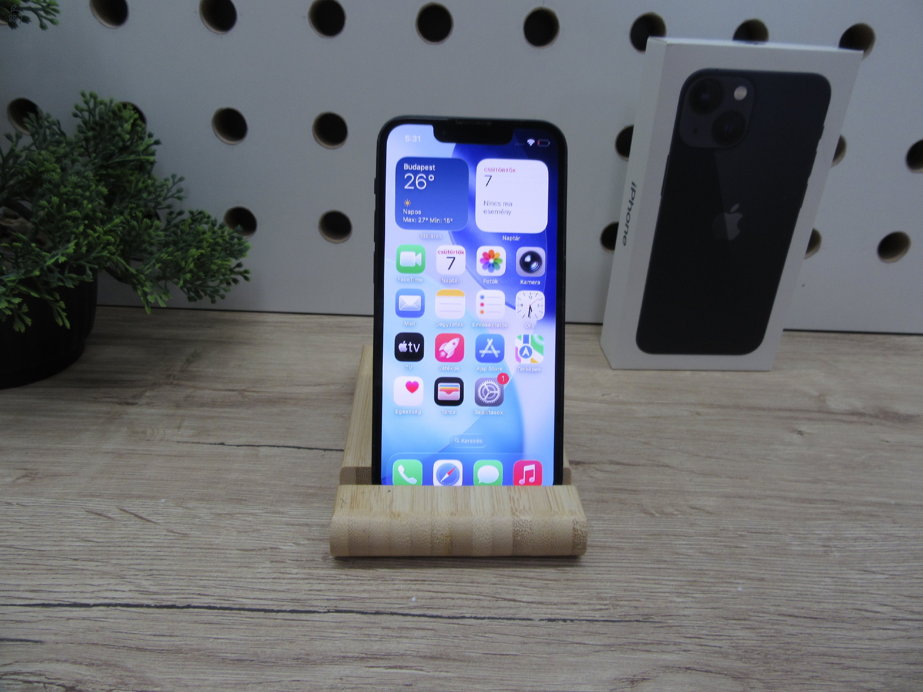 Apple iPhone 13 mini – Kompakt erőgép, megbízható teljesítmény – 256 GB – Használt – 3 hónap garanciával