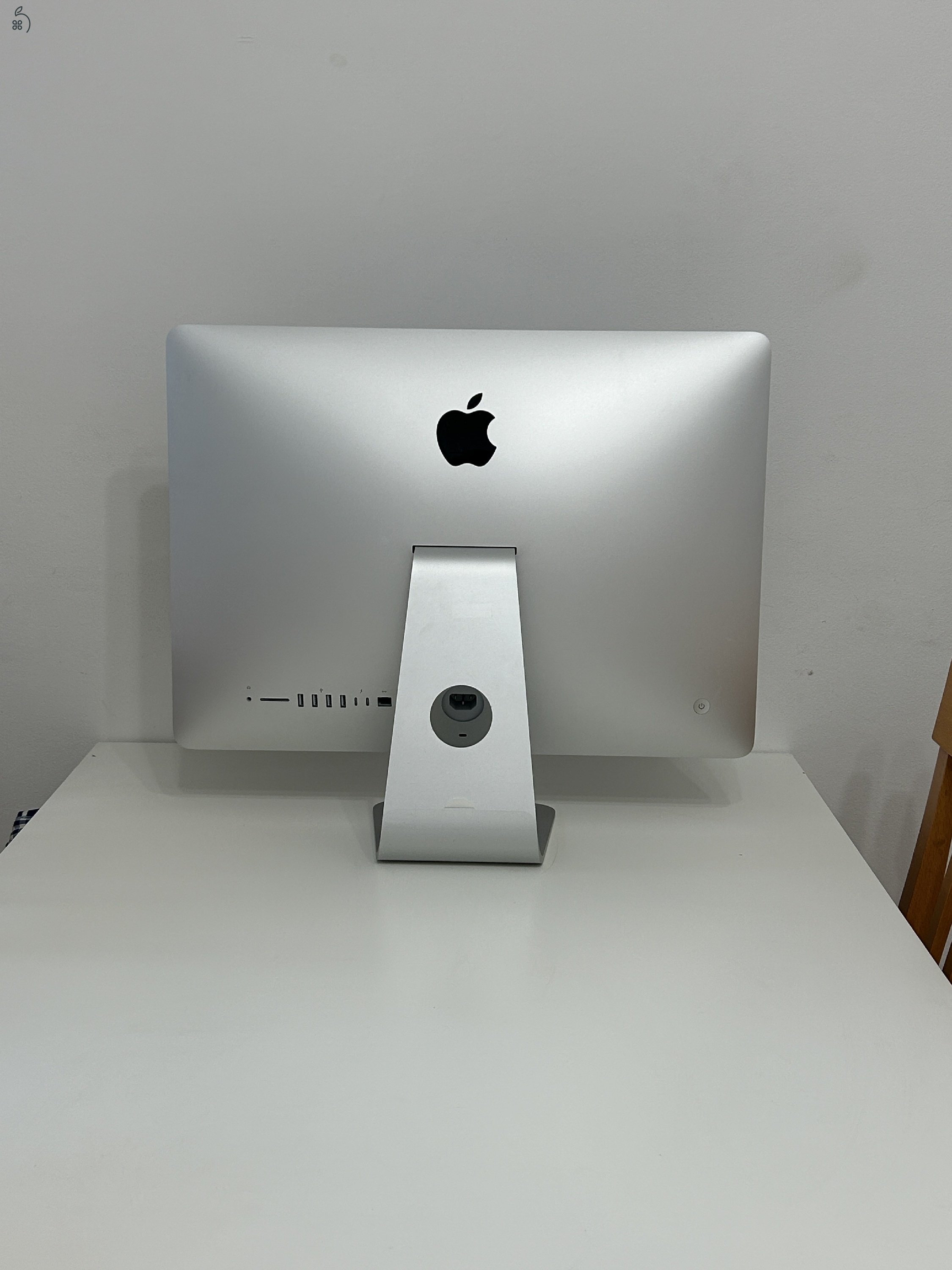 iMac 2019 21,5
