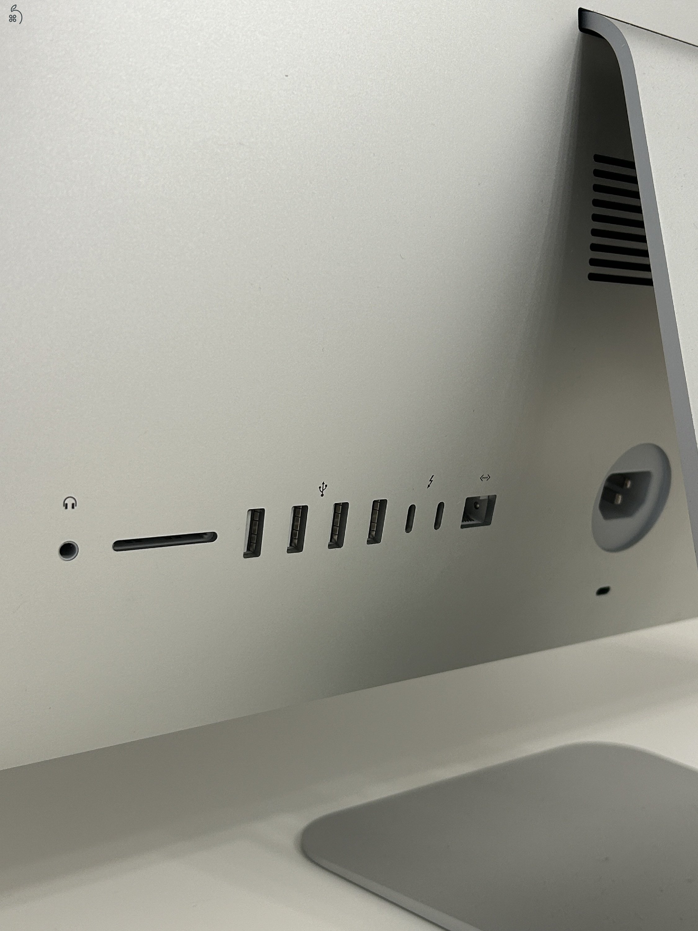 iMac 2019 21,5