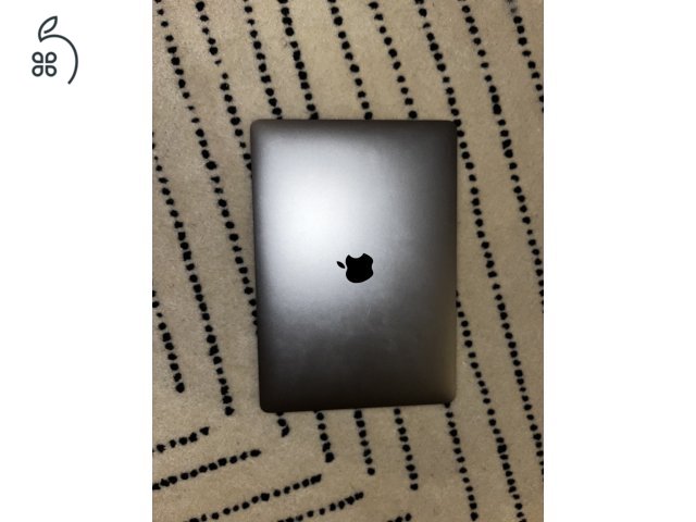 MacBook Air M1 2020 Eladó