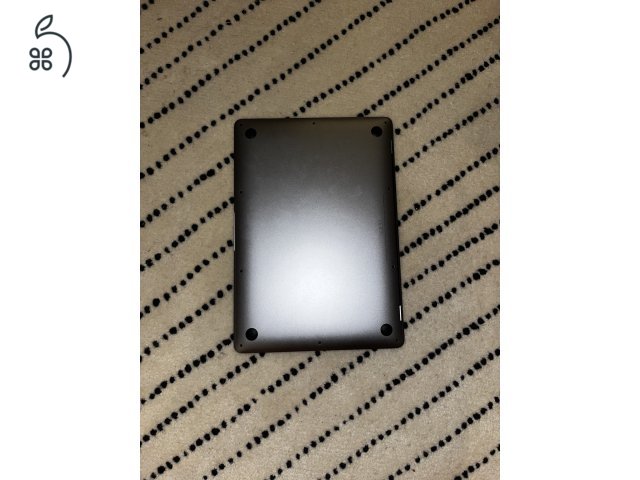 MacBook Air M1 2020 Eladó