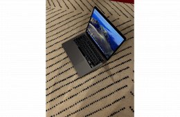 MacBook Air M1 2020 Eladó