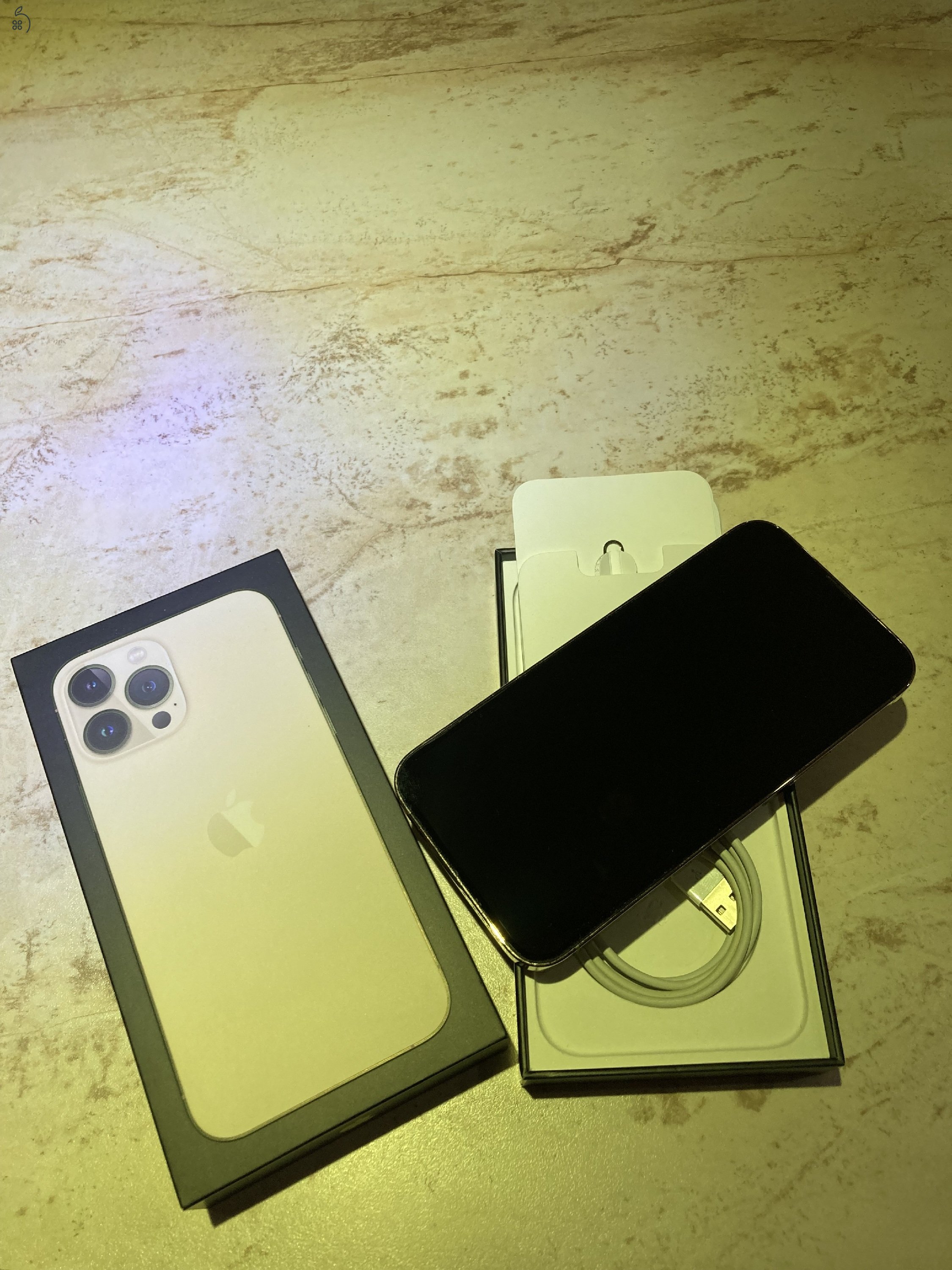 Eladó I phone 13 Pro Max Gold