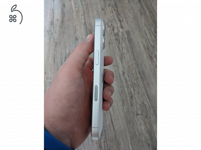 Hibátlan állapotú Iphone 16 eladó, fehér, 128 gb, akku 100%