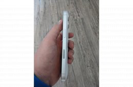 Hibátlan állapotú Iphone 16 eladó, fehér, 128 gb, akku 100%