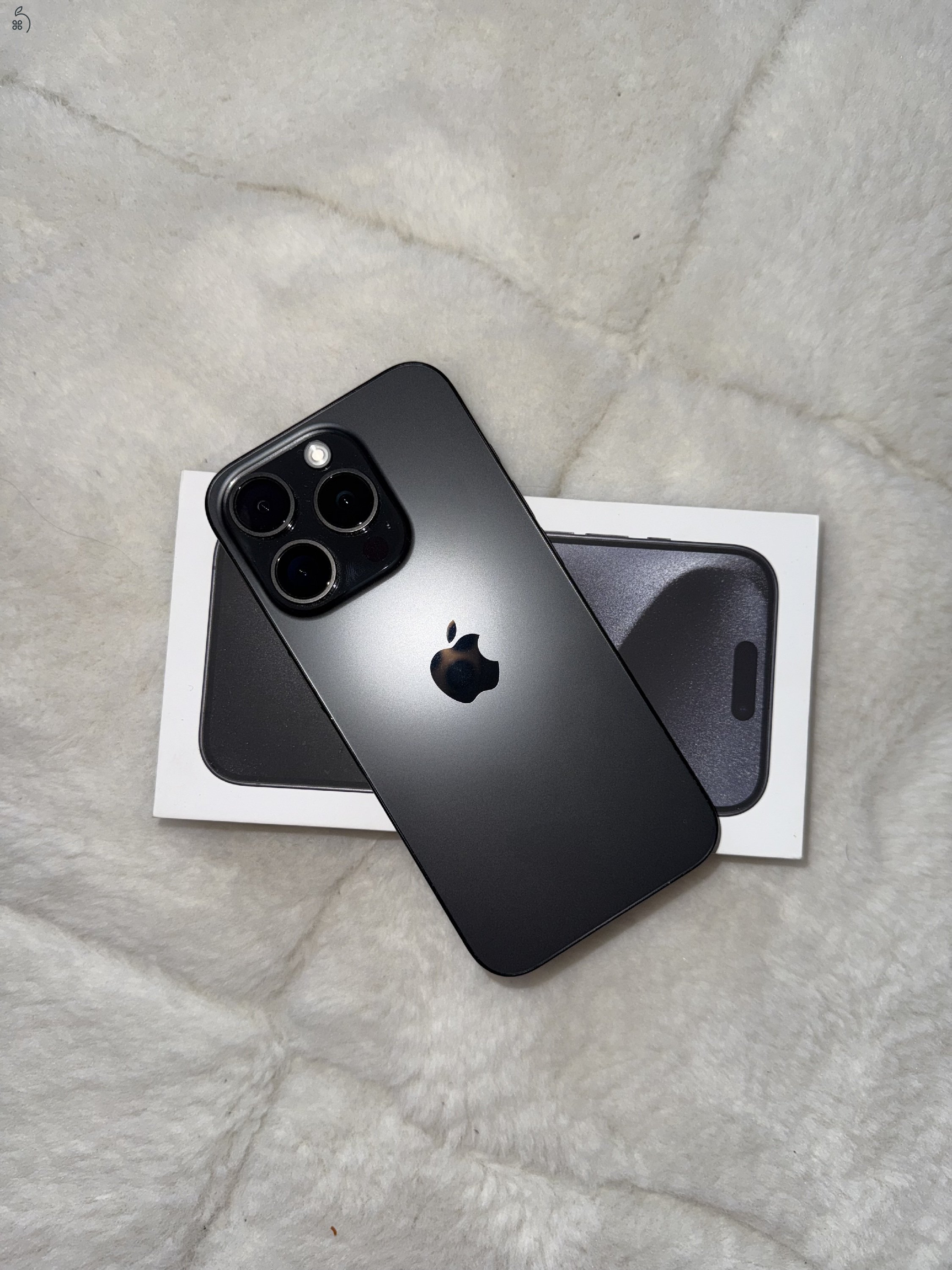 Újszerű állapotú iPhone 15 PRO 128 GB