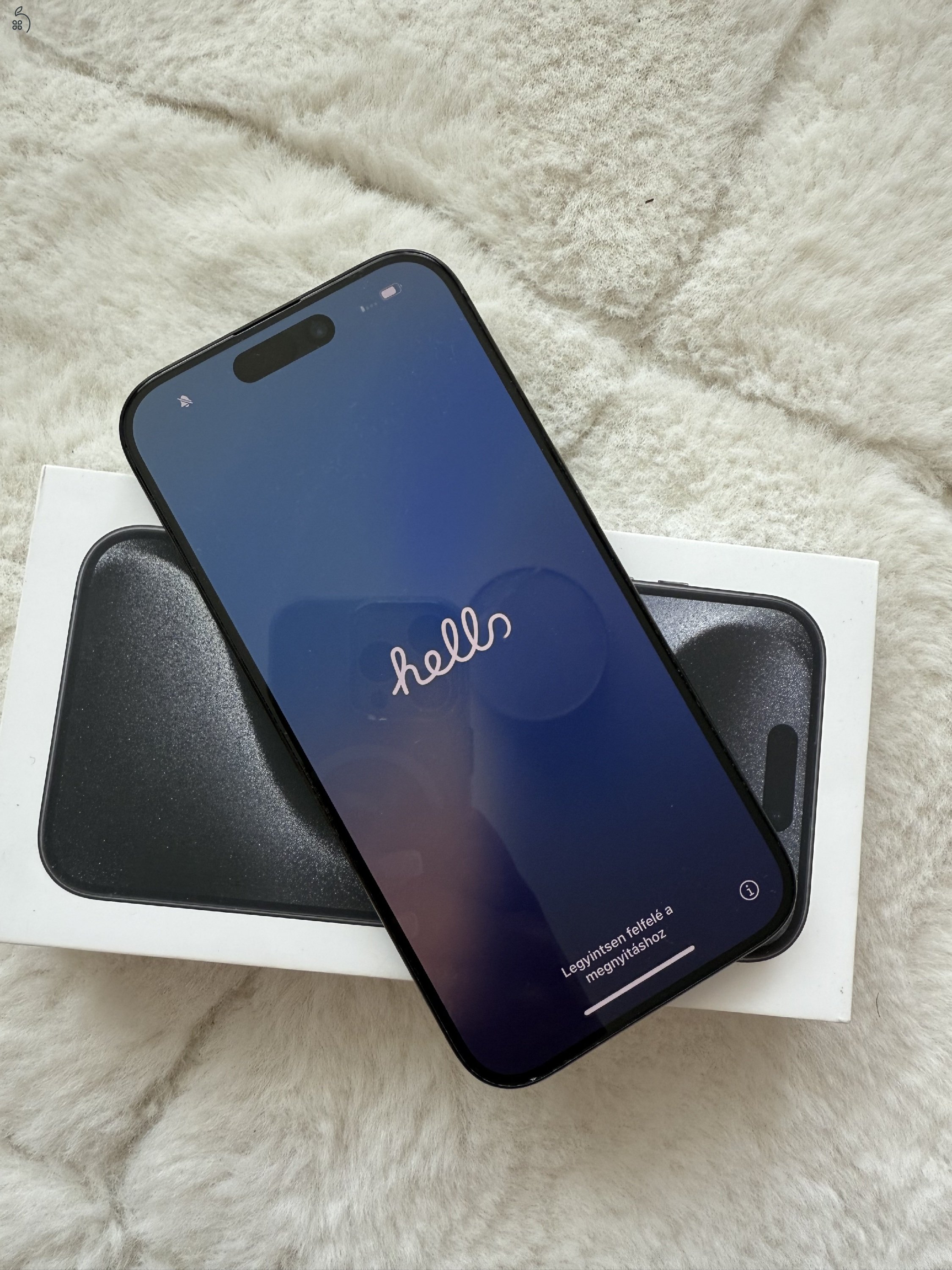 Újszerű állapotú iPhone 15 PRO 128 GB
