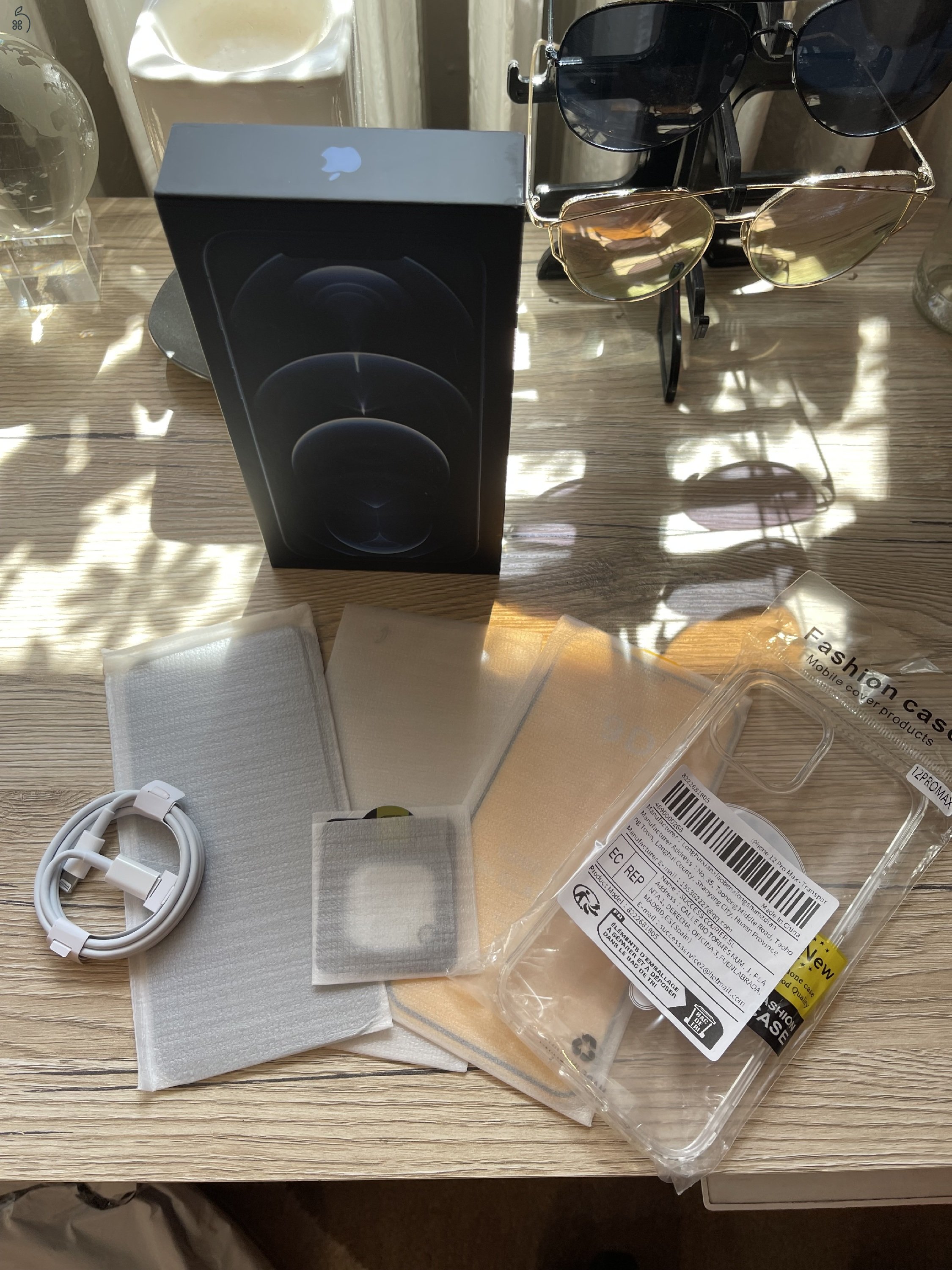 iPhone 12 Pro Max (128GB/100%)