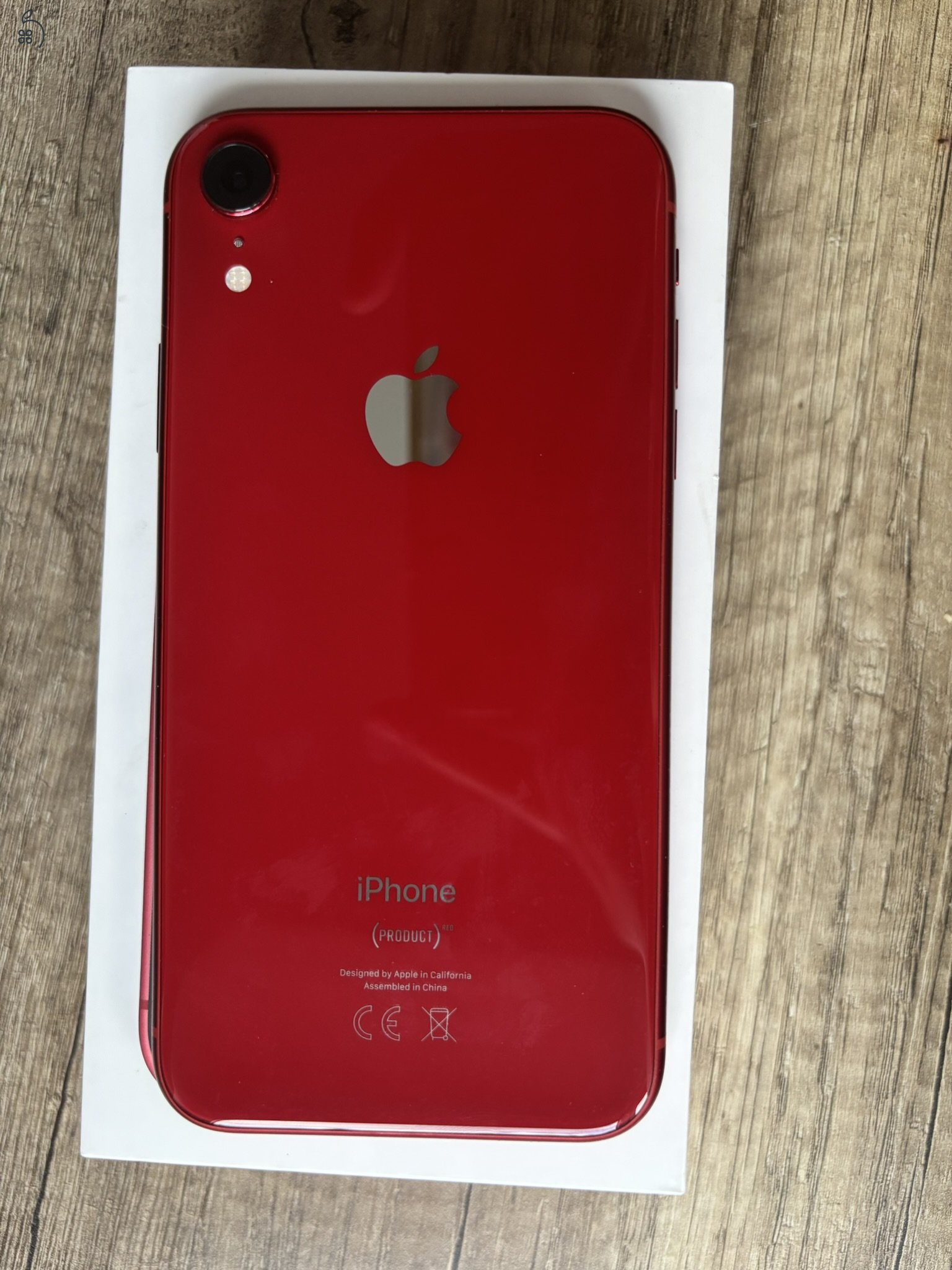 iPhone XR – Product Red – 64GB