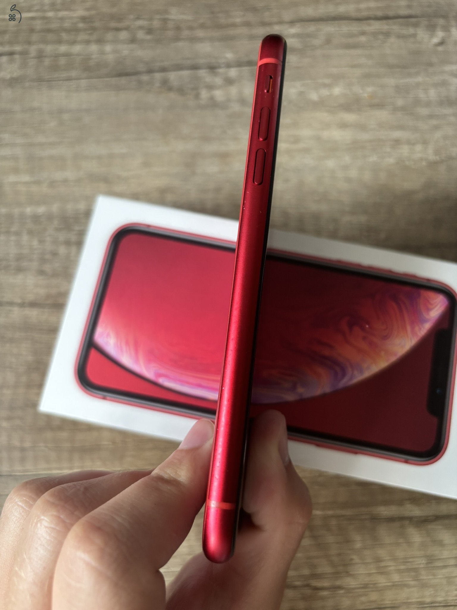 iPhone XR – Product Red – 64GB