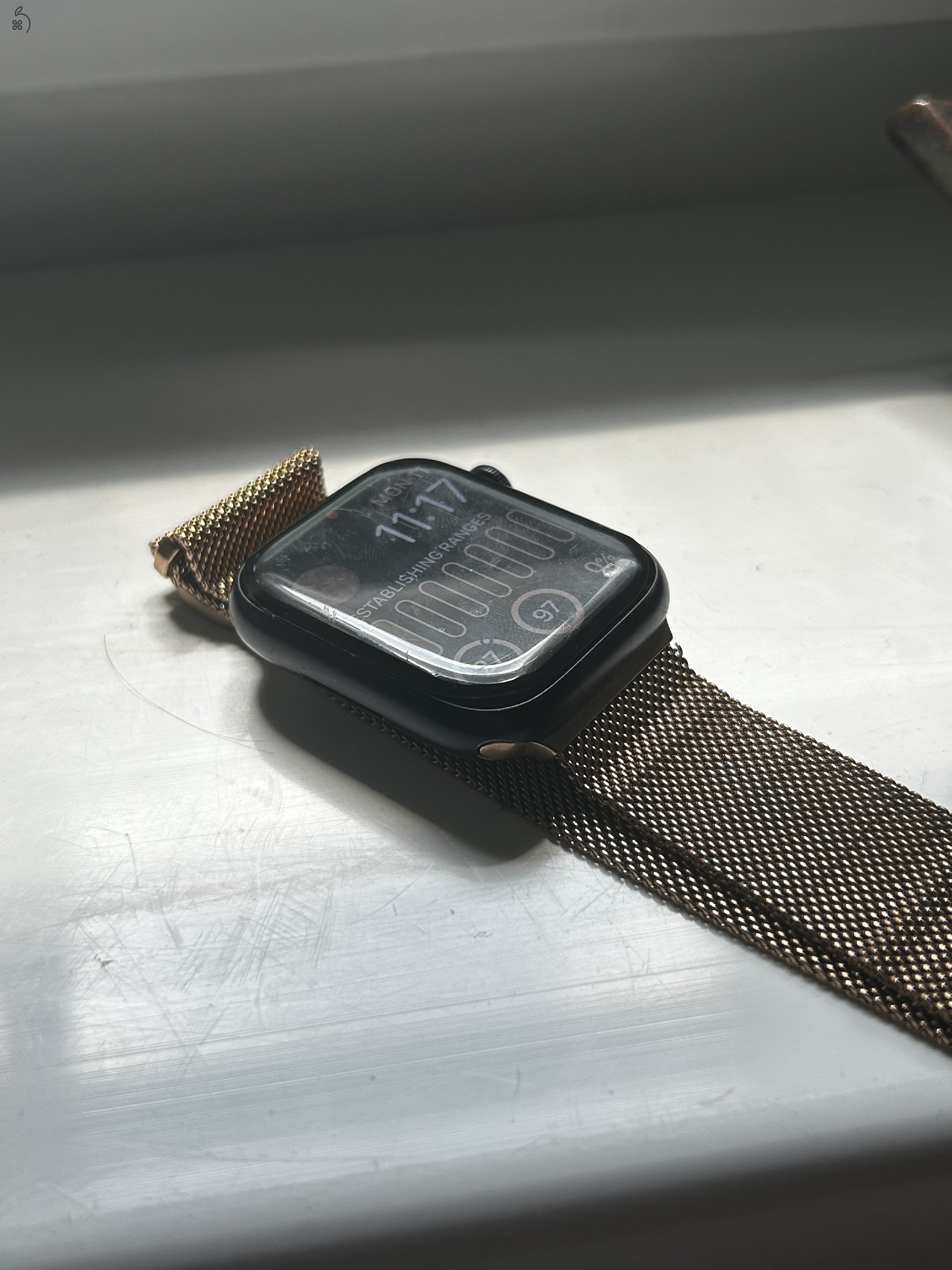 Használt Apple Watch S8 eredeti dobozában